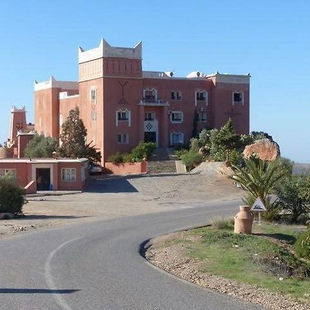 Hotel Kerdous Тафраут Екстериор снимка